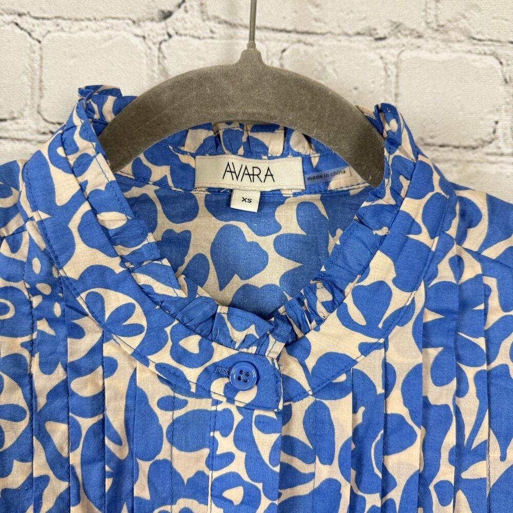 Avara Flutter Sleeve Pleated Blouse Women Size XS Blue White Cotton Button Front - Picture 7 of 12